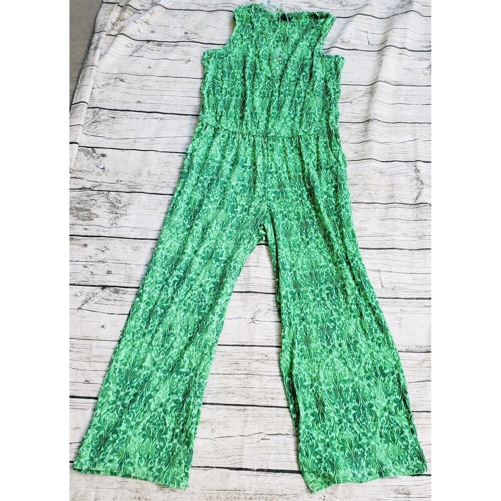 D&Co By The Beach Green Jumpsuit Size Large